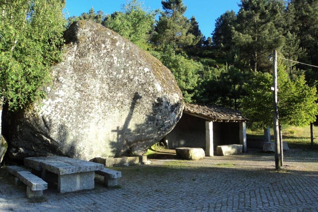 Casa Oeste Sabugueiro  Exteriör bild